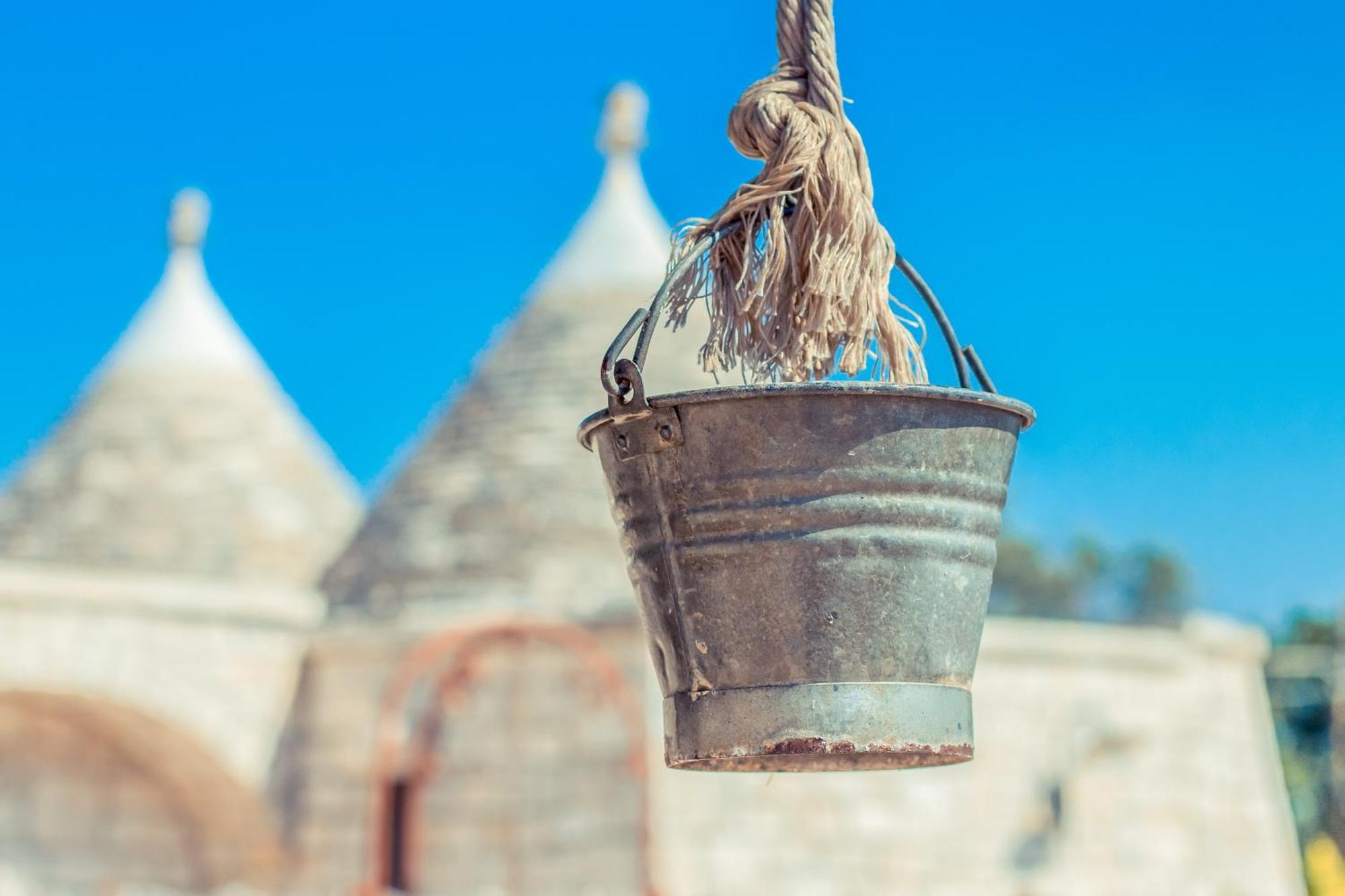 ロコロトンド Navolte Trulli E Quiete Con Piscinaヴィラ エクステリア 写真