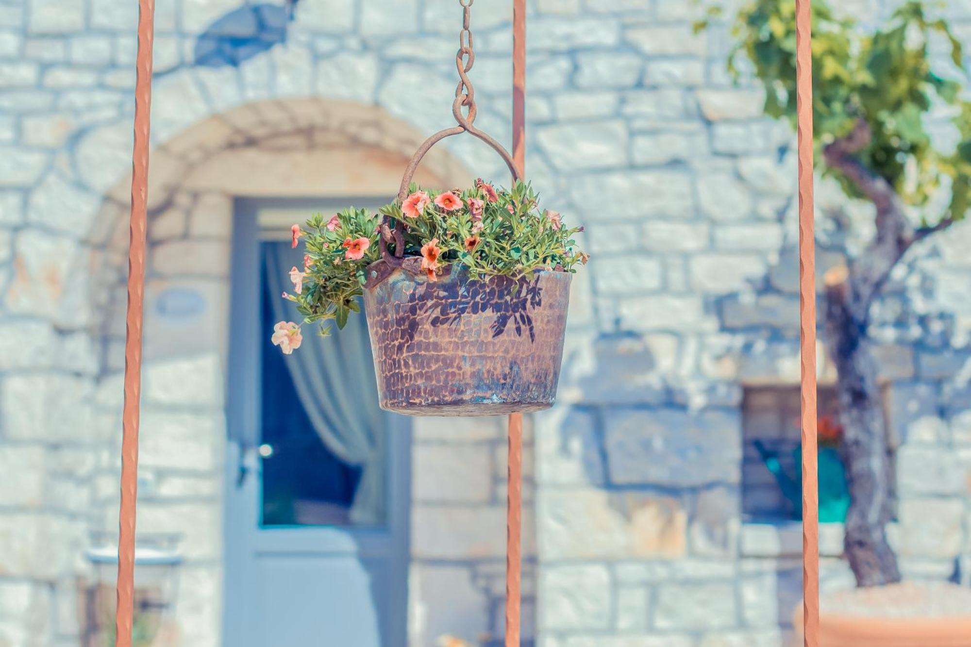 ロコロトンド Navolte Trulli E Quiete Con Piscinaヴィラ エクステリア 写真